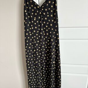 Women's Black and yellow sunflower midi dress.